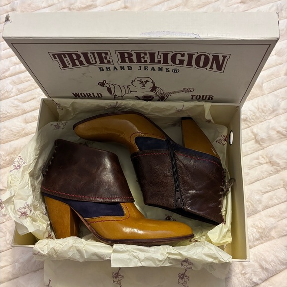 True Religion Shoes - True Religion Women's Brown/Black Matilda Booties Size 8